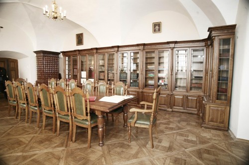 biblioteka dębowa